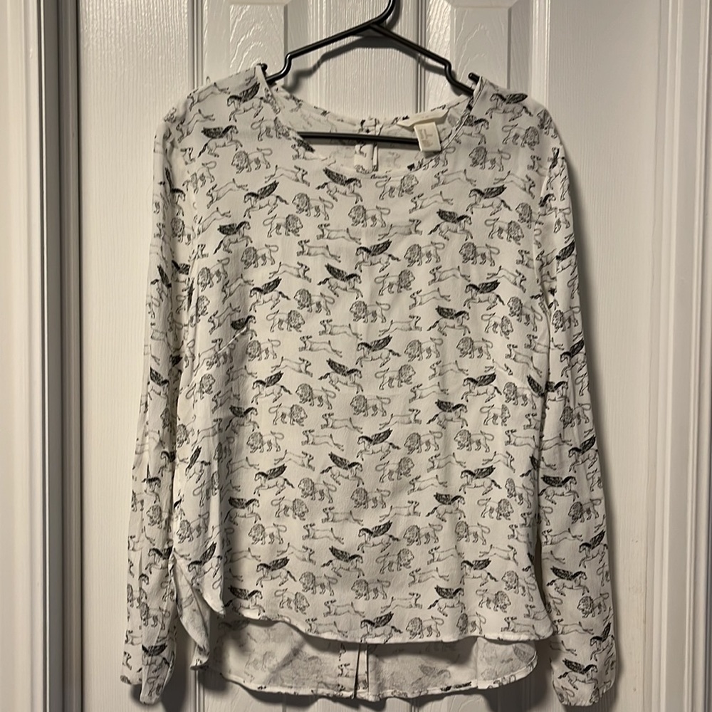 H&M whimsical print white blouse | 10